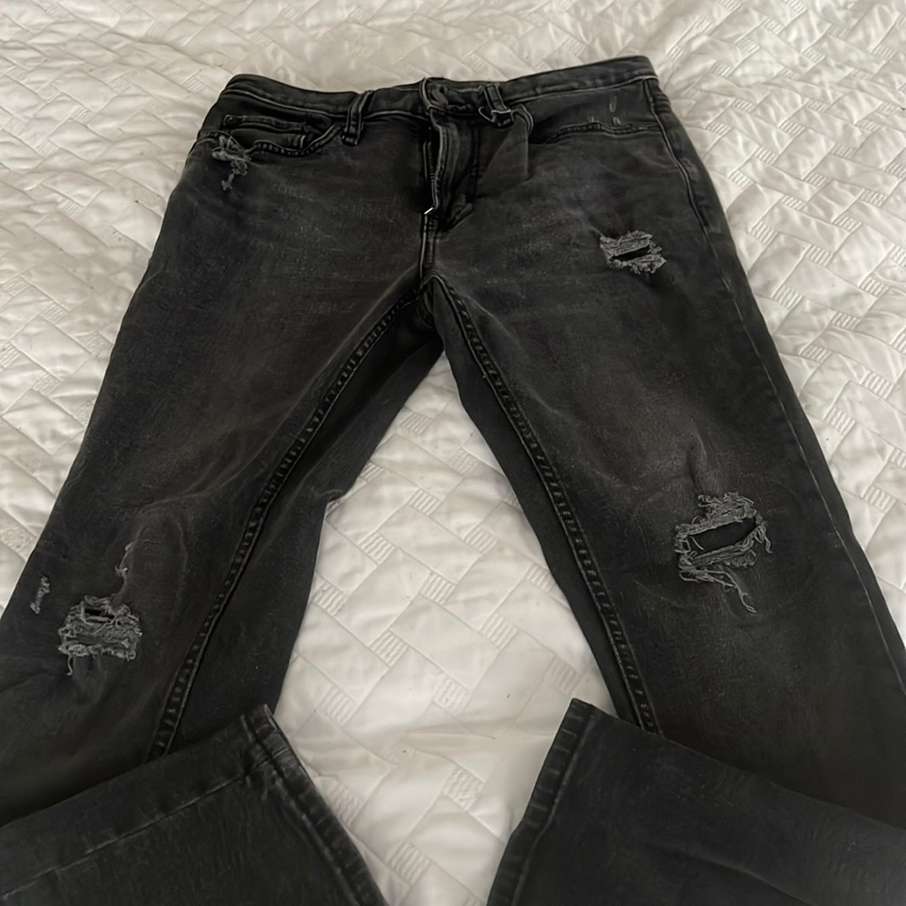 Mens ripped jeans